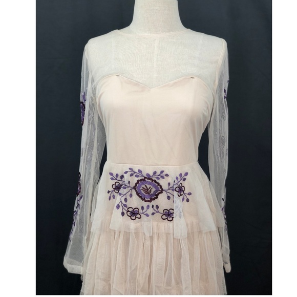 Boho tulle and embroidered unusual maxi dress - Picture 5 of 5